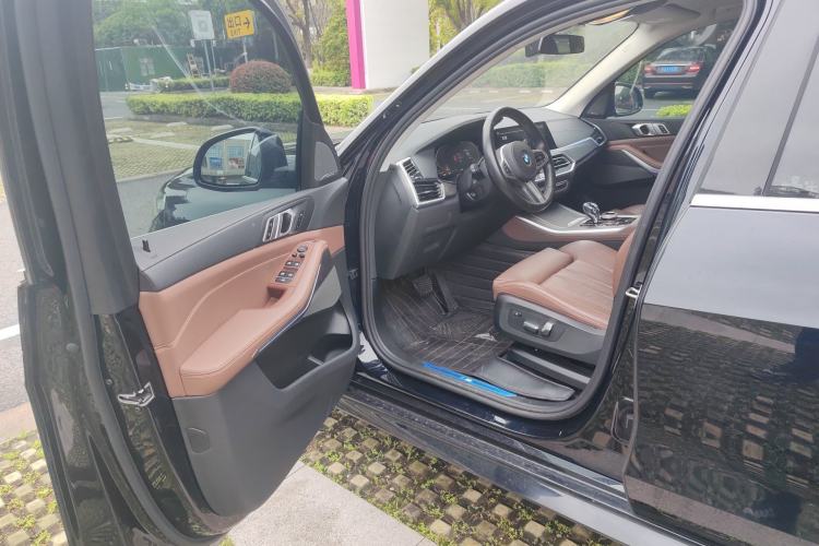 Used BMW X5 2020 xDrive40i M Sport Package Driver Seat