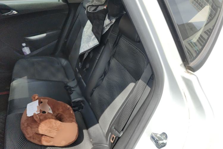 Used Buick GT 2012 XT 1.6L Automatic Fashion Edition Left Rear Seat