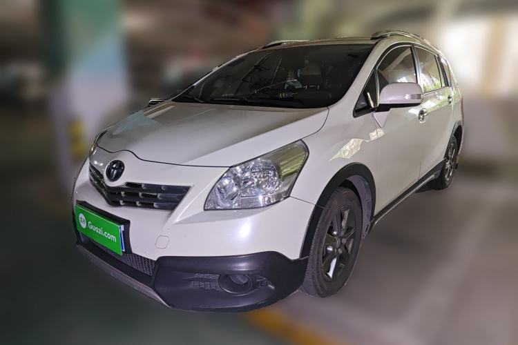 Used Toyota Verso 2015 180E CVT Crossover Edition