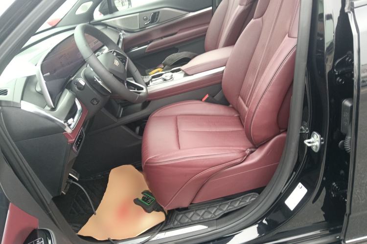 Used Cadillac XT5 2025 2.0T Platinum Edition
