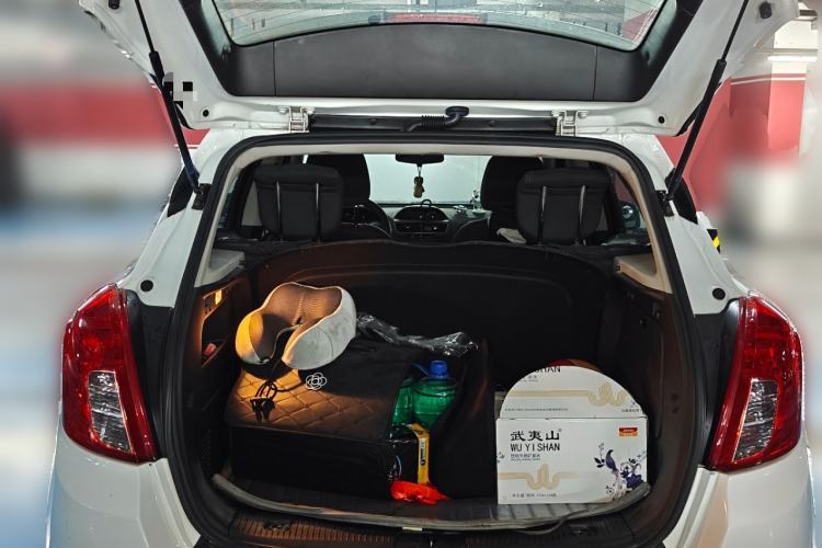 Used Buick Encore 2014 1.4T Automatic Two-Wheel Drive Urban Elite Model Trunk