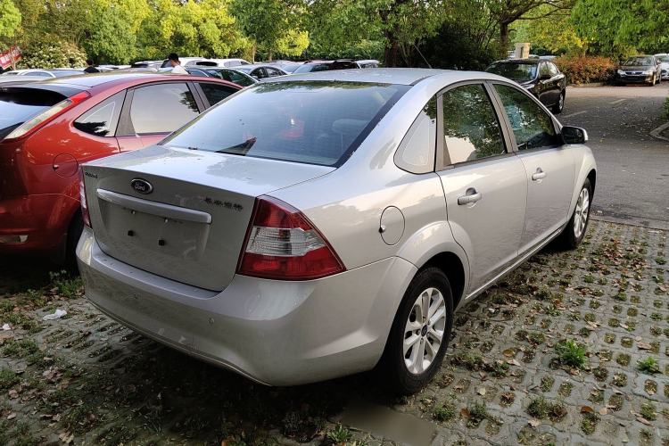 Used Ford Focus 2013 Sedan Classic 1.8L Automatic Base Model
