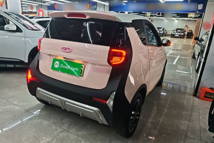 Used Chery Little Ant 2022 Restyled Version Sweet Pink Edition Half-Sugar Version 30.6 kWh 30 kW 301 km

