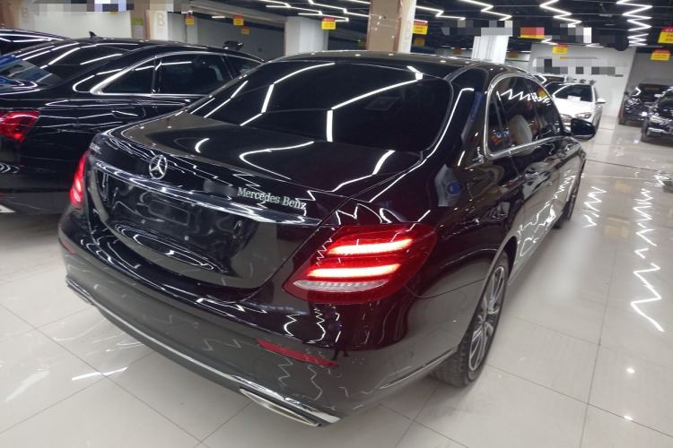 Used Mercedes-Benz E-Class 2019 E 200 L
