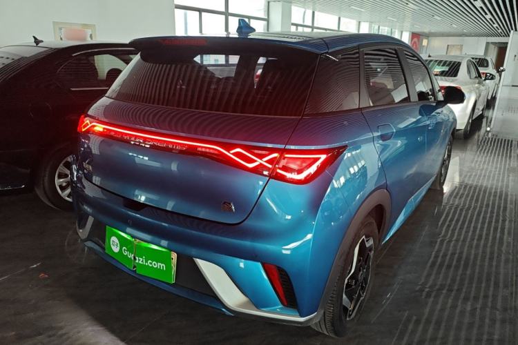 Used BYD Dolphin 2021 405 km Fashion Edition