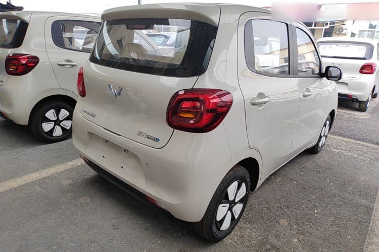 Used Wuling Hongguang MINIEV 2025 Four-Door Version Advanced Edition
