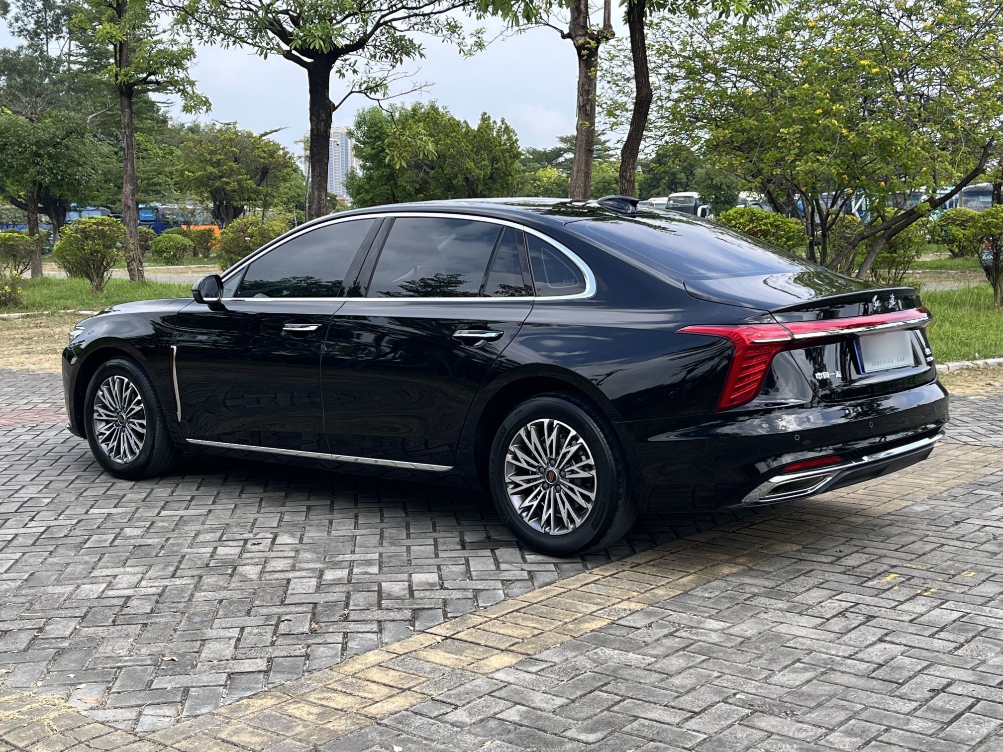 Hongqi H5 2025 1.5T DCT Qiyun 500 000th Unit Commemorative Edition — снимка 14