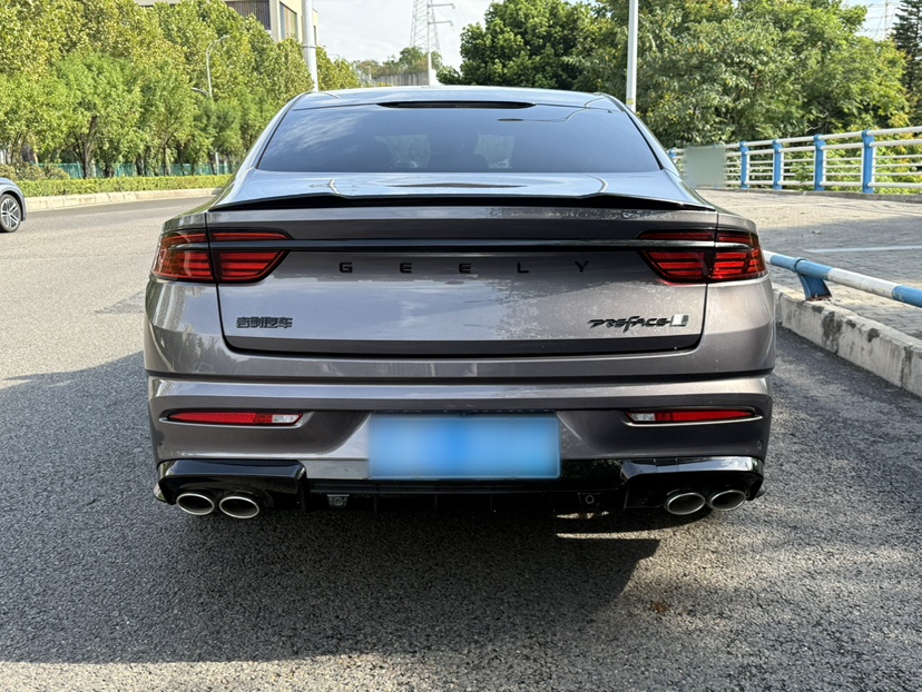 Geely Auto Preface 2024 2.0TD Qingyun Edition — снимка 16