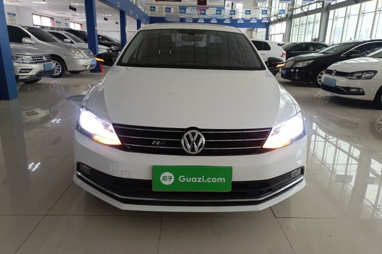 Used Volkswagen Sagitar 2017 180TSI Automatic Luxury Edition