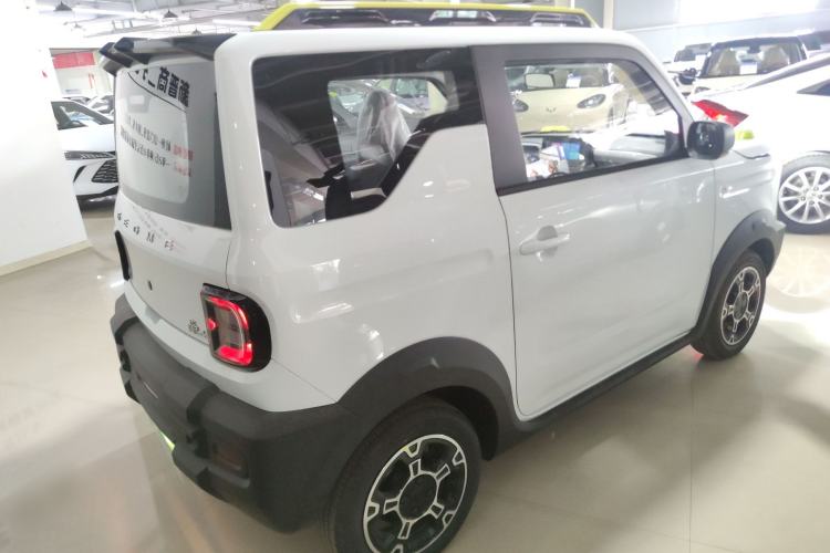 Used Geely Galaxy Panda 2025 210km Panda Rider Rear Right 45 Deg