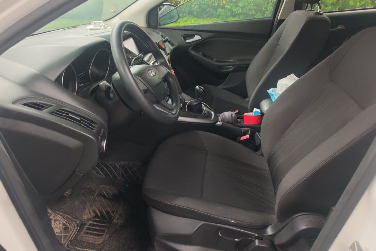 Used Ford Focus 2018 Hatchback Classic 1.6L Manual Comfort Plus SmartDrive Edition Left Front Seat