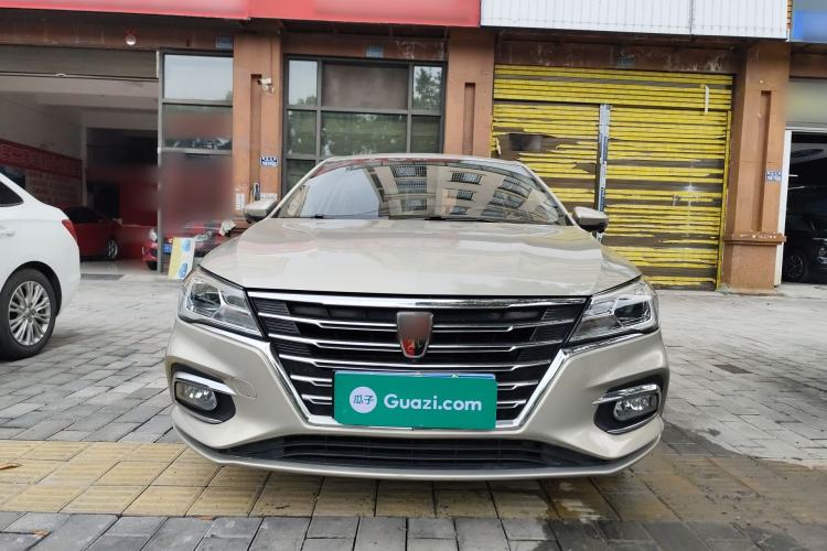Used Roewe i5 2020 1.5L Automatic 4G Connect Luxury Flagship Edition
