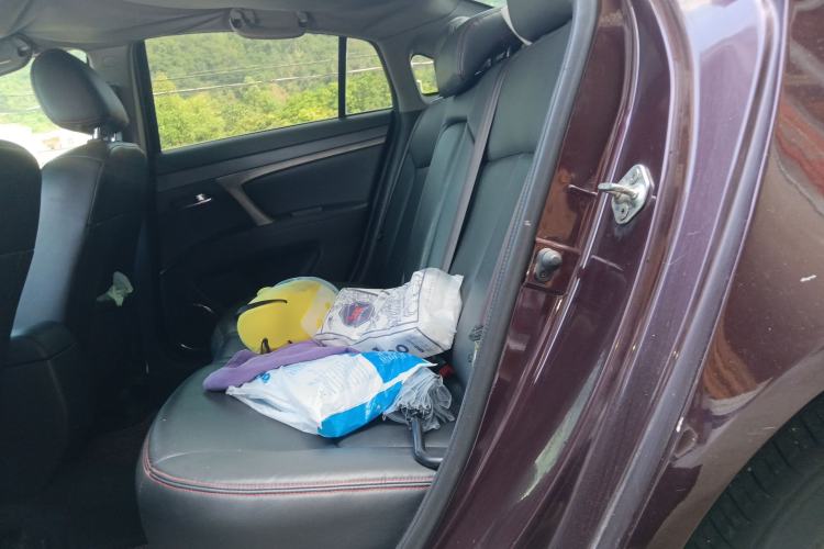 Used Haima M6 2015 1.5T CVT Luxury Model
