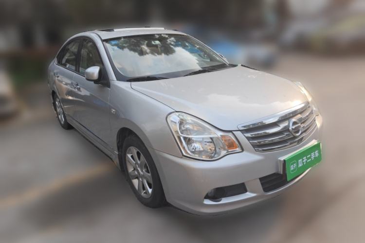 Used Nissan Sylphy 2009 1.6XL Automatic Luxury Sunroof Edition Front Right 45 Deg