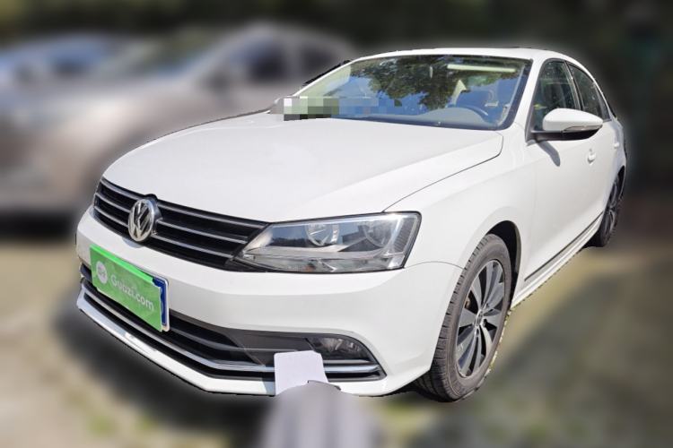 Used Volkswagen Sagitar 2017 230TSI Automatic Comfort Version