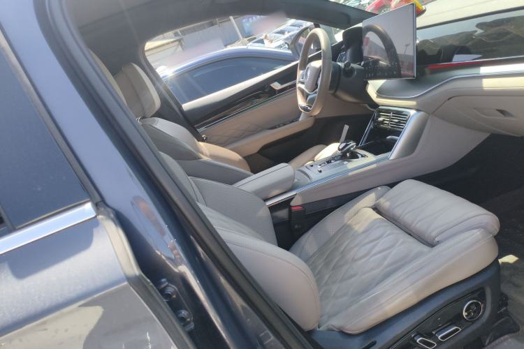 Used BYD Tang New Energy 2024 EV Champion Edition 730KM Deluxe Model Right Front Seat