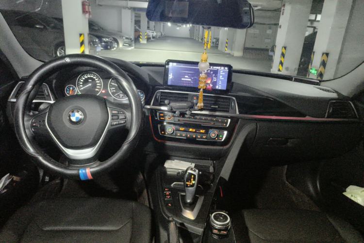 Used BMW 3 Series 2016 320Li Ambition Model