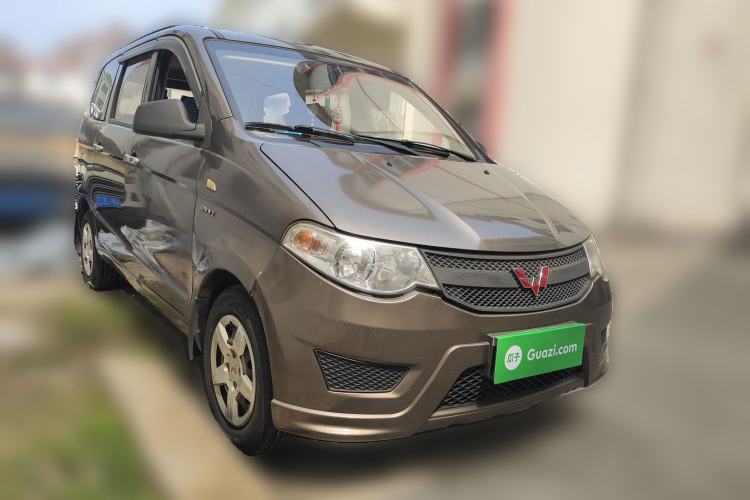 Used Wuling Hongguang 2015 1.5L S Basic Version China V Standard
