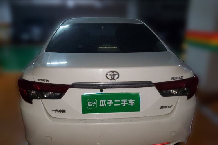 Used Toyota Reiz 2013 2.5V Elite Edition Rear