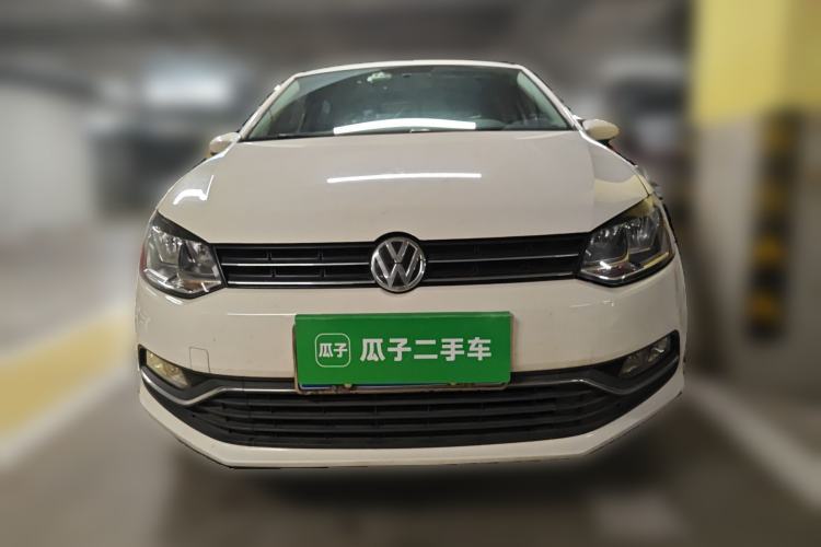 Used Volkswagen Polo 2016 1.6L Automatic Comfort Model
