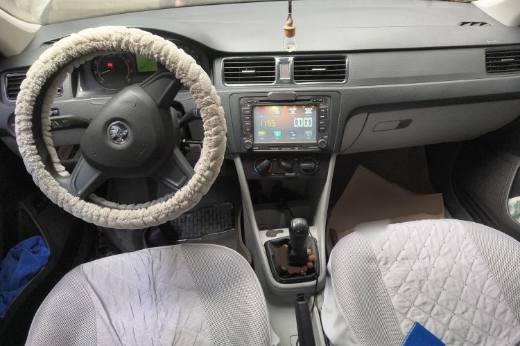 Used Skoda Rapid 2015 1.4L Manual Enjoyment Model