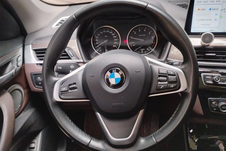 Used BMW X1 2018 sDrive18Li Luxury Model
