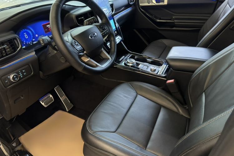 Used Ford Explorer 2020 EcoBoost 285 4x4 Titanium Edition 6 Seats
