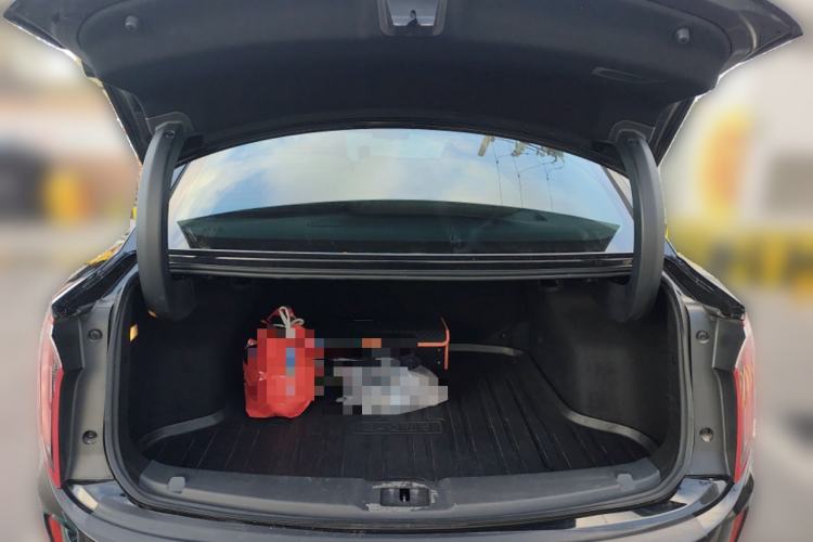 Used Hongqi E-QM5 2024 610 km PLUS
