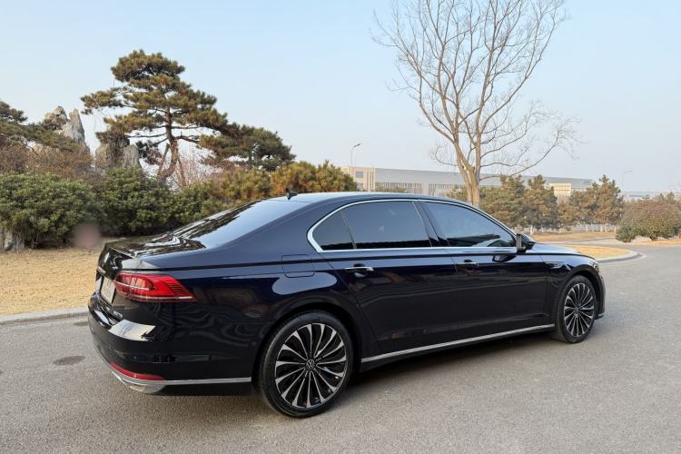 Used Volkswagen Phideon 2021 380TSI Prestige Edition Exterior 3