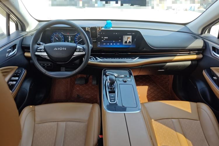 Used AION S 2020 Meizu 580 Center Console