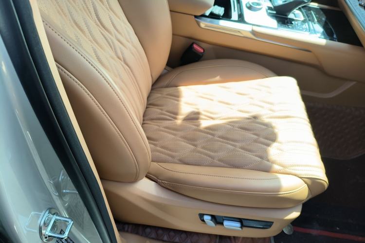 Used Tank 500 New Energy 2024 Hi4-T
