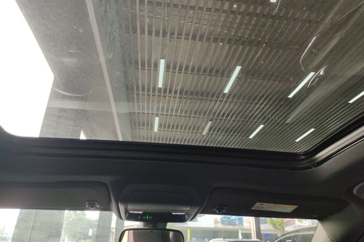 Used Cadillac XT4 2018 28T Two-Wheel Drive Leading Version
