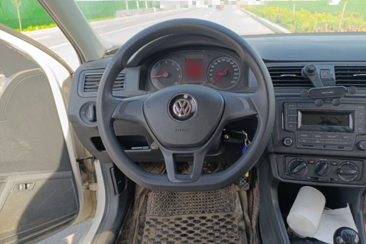 Used Volkswagen Santana 2019 1.5L Manual Fashion Edition China VI Standard Steering Wheel