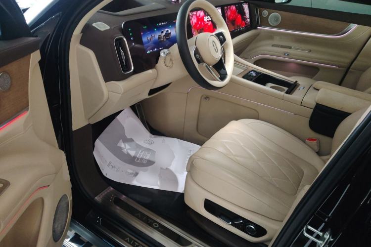 Used Hima AITO M9 2024 Range-Extended Ultra Version 52 kWh 6-Seater Model Driver Seat