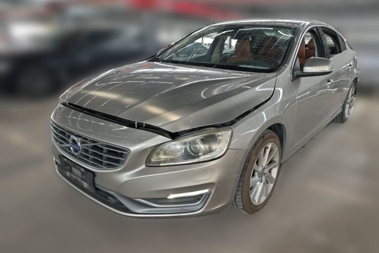 Used Volvo S60 2015 S60L 2.0T Zhiyuan Edition Guazi used car, China used car export, Used car for sale, Used Volvo cars, Cheapest cars for sale