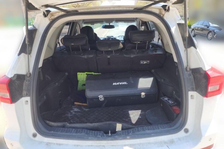 Used Haval M6 2017 1.5T Manual Two-Wheel Drive Urban Version Trunk