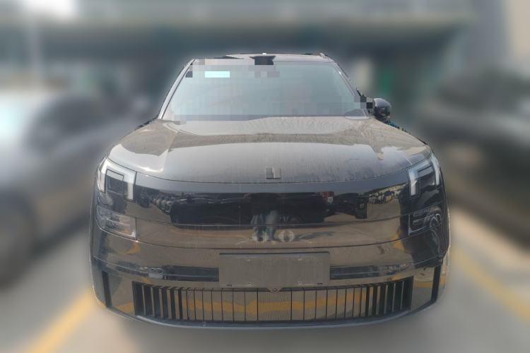 Used Lynk & Co 900 2025 2.0T Exploration Edition
