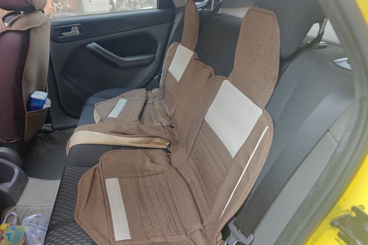 Used Ford Focus 2011 Hatchback 1.8L Manual Comfort Model
