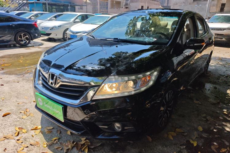 Used Honda Crider 2015 1.8L automatic luxury edition
