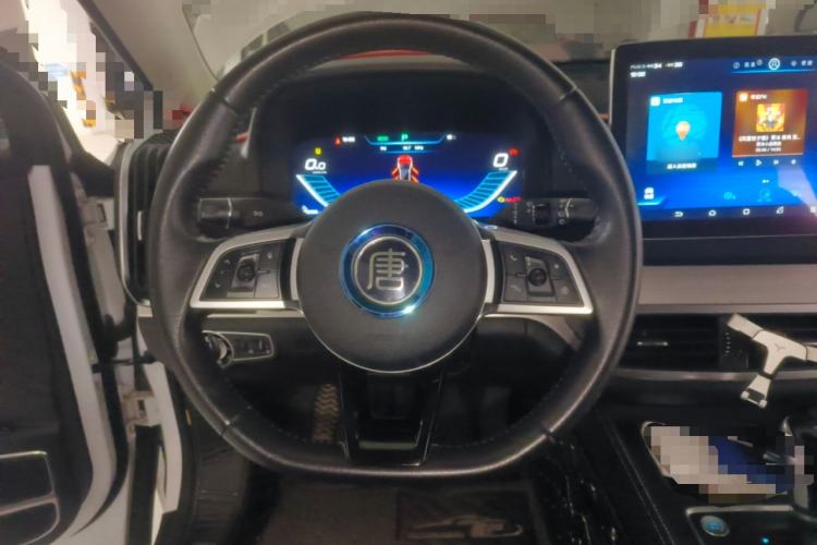 Used BYD Tang 2018 2.0T Automatic SmartConnect Prestige 7-Seater China V Standard
