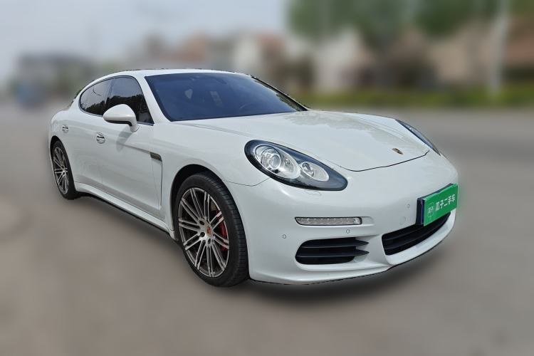 Used Porsche Panamera 2016 Panamera Edition 3.0T Front Right 45 Deg