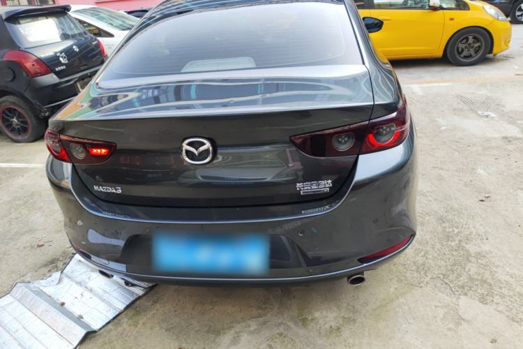 Used Mazda 3 Axela 2020 2.0L Automatic Zhiya Edition
