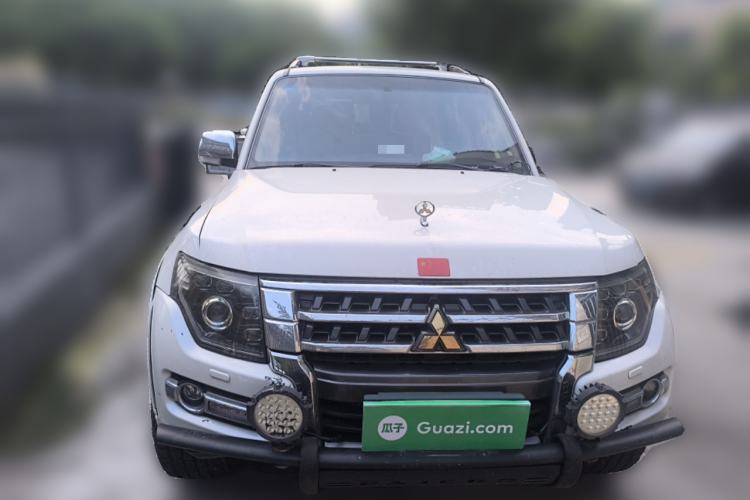 Used Mitsubishi Pajero 