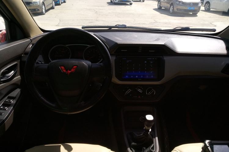 Used Wuling Hongguang 2021 1.5L Revised S Standard Version with Electric Power Steering LAR