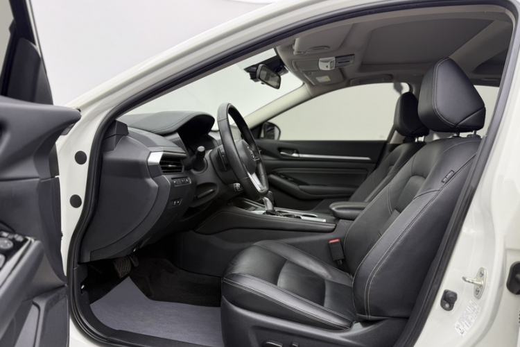 Used Nissan Teana 2021 2.0T XL Smart Upgrade Edition
