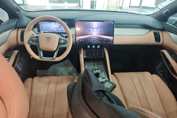 Used BYD Song L EV 2025 Intelligent Driving Version 662 km LiDAR Excellence Edition Center Console