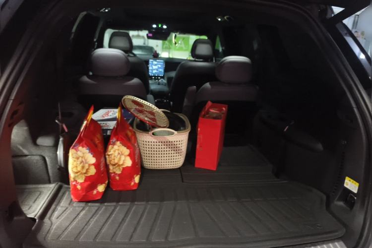 Used Nio ES8 2020 415 km Range 6-Seater Version
