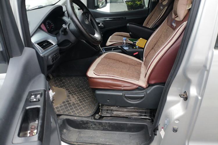 Used JAC Refine M3 2022 PLUS 1.5T 7-Seater Standard Model
