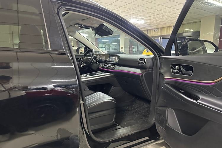 Used Chery Tiggo 9 2023 2.0T Dual-Clutch Two-Wheel Drive Luxury Edition 5 Seats
