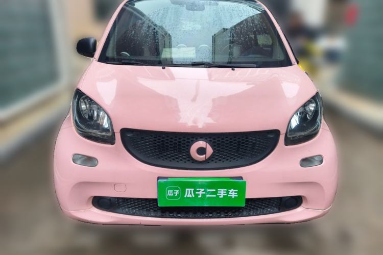 Used smart fortwo 2015 1.0L 52 kW hardtop Dynamic version